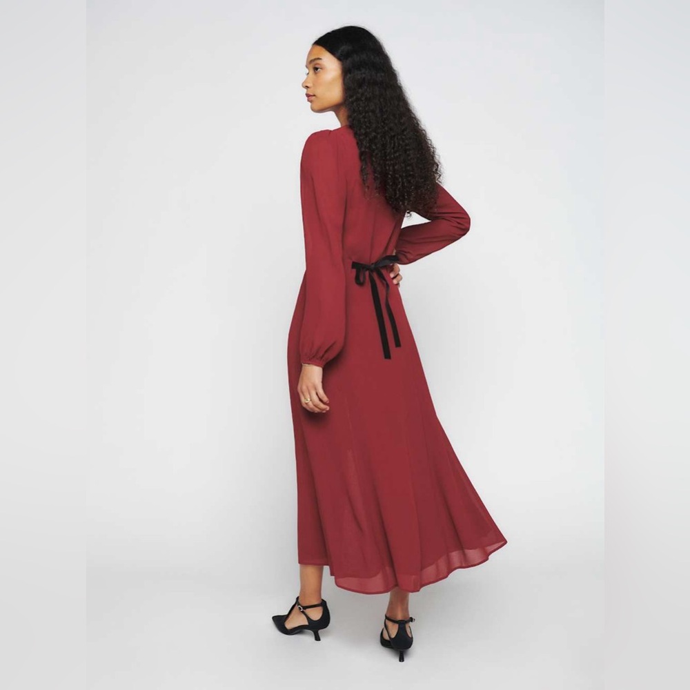 Reformation Brogan Dress in Chianti - Picture 2 of 10